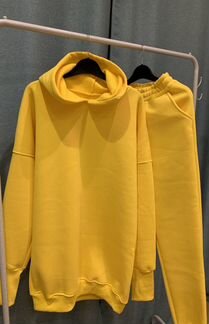 Утепленный женский спортивный костюм