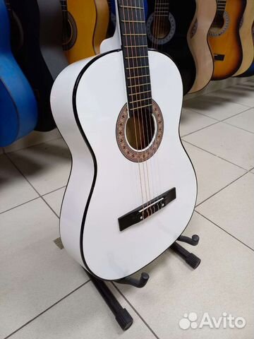 Классическая гитара 4/4 Белая Новая