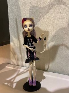 Кукла монстер хай