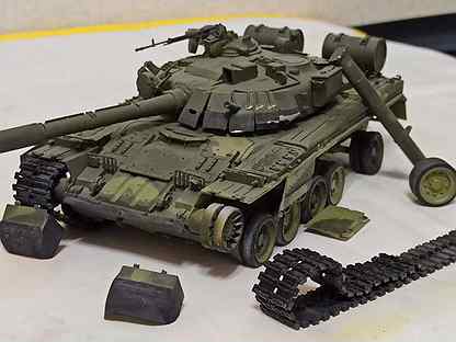 Модель танка Т-80