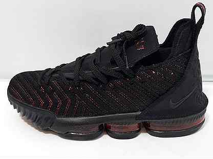 nike lebron james 2018