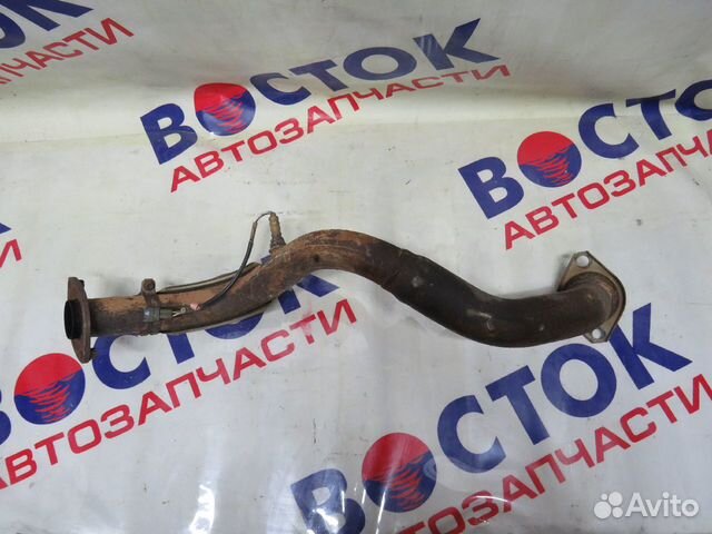 Труба приемная глушителя toyota RAV4 ACA31W, ACA36