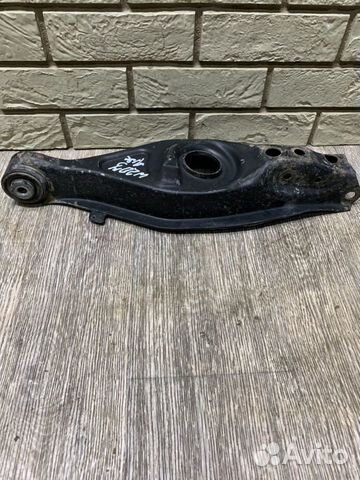 Mercedes Benz W203 2000-2006 Рычаг задний нижний