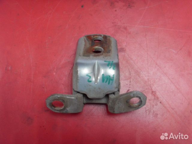 Петля двери нижняя Nissan Almera Classic (B10)