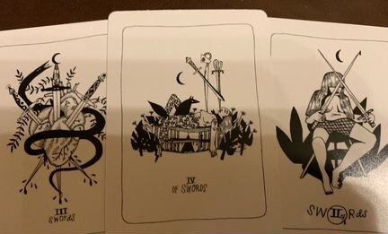 Карты - Many Queens Tarot / Королевское таро