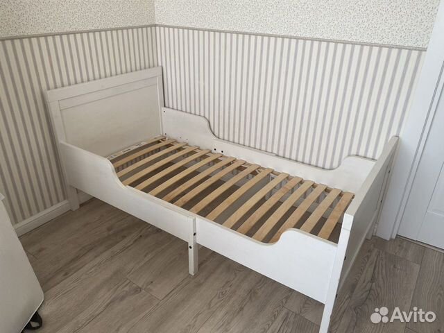 Кровать Икеа Сундвик с матрасом Икеа Омсинт