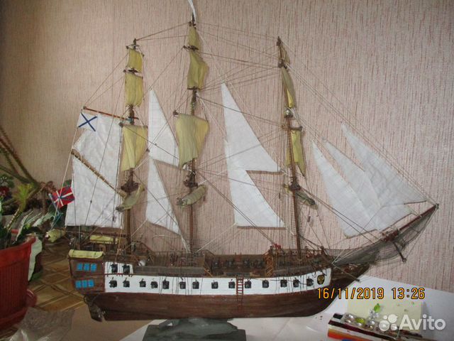 Модель парусника