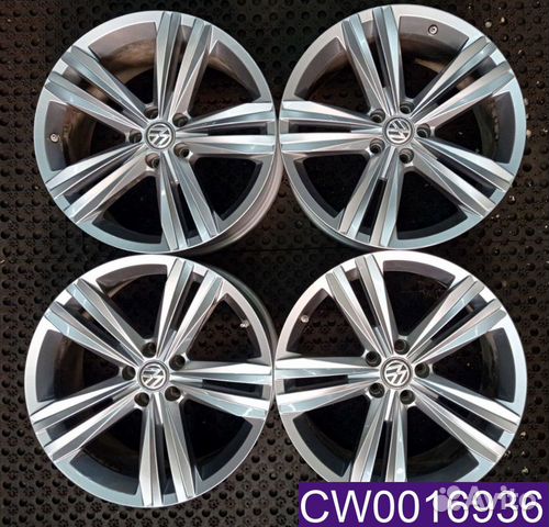 Диски R19 Volkswagen Б/у оригинал