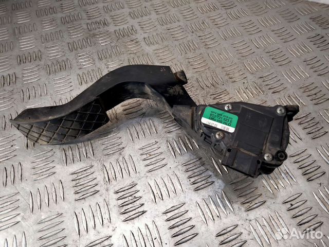 Педаль газа Passat B5+