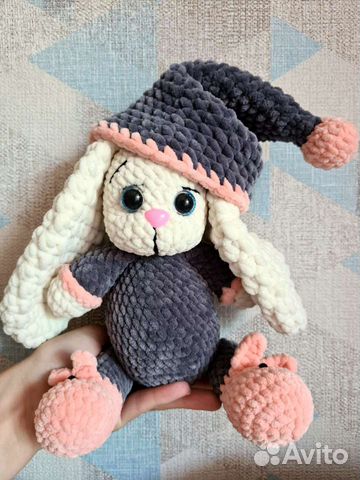 Плюшевый заяц