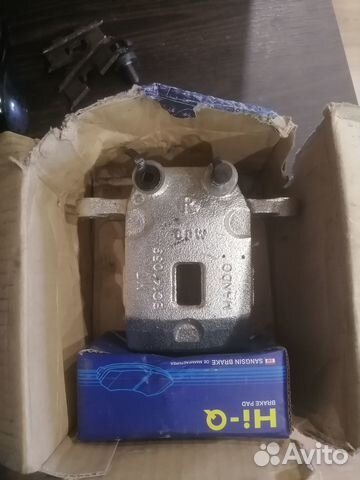 Суппорт тормозной, задний, правый на Кайрон