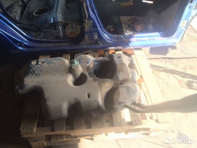 Топливный бак Renault Logan 1