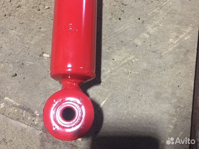 Амортизатор Volkswagen