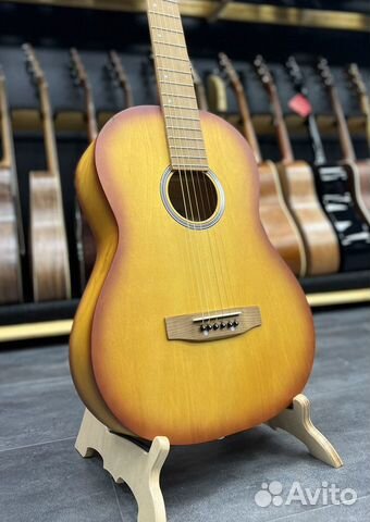 Гитара с широким грифом (новая)