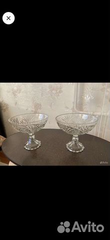 Ваза для фруктов на ножке стекло