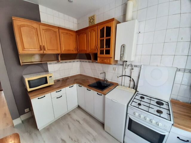 3-к. квартира, 75 м², 1/3 эт.
