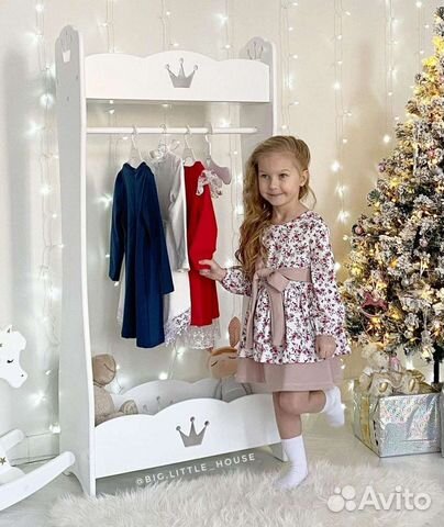 Вешалка напольная для детской одежды