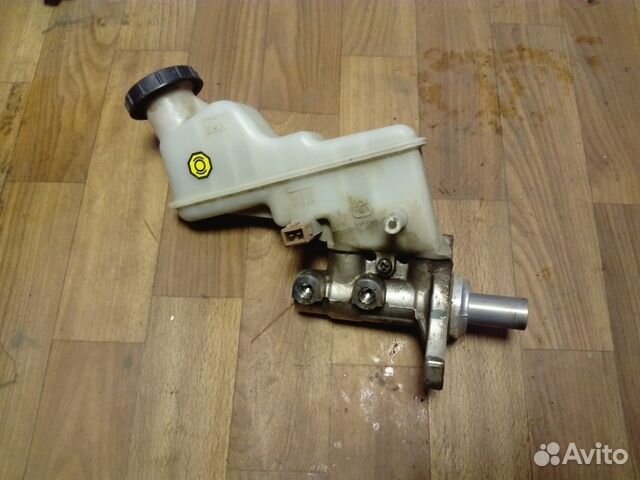 Главный тормозной цилиндр Киа Рио, Хендай Солярис