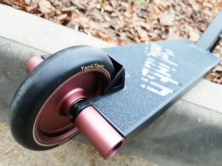 Трюковой самокат Tech Team goliath