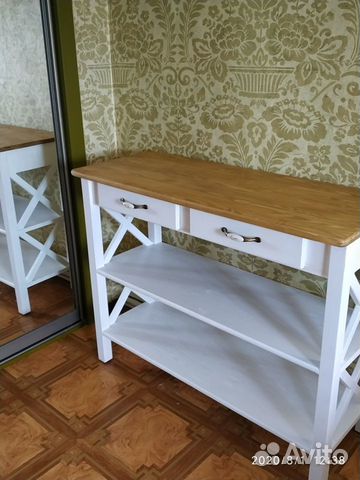 Стол- консоль
