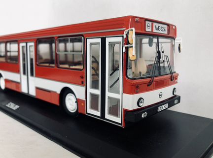 Лиаз 5256 масштабная модель Classicbus