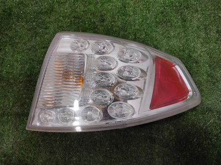 Фонарь задний наружный правый Subaru Impreza GE/G