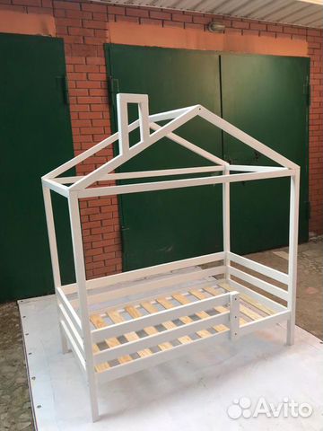 Кровать домик детская 140*70