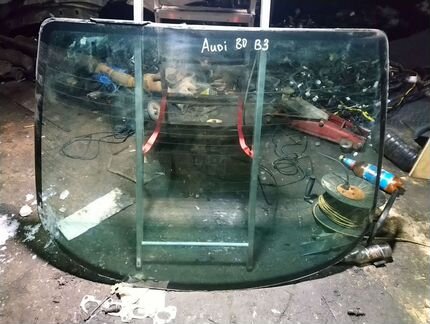 Стекло заднее audi 80 b3