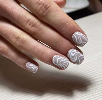 Маникюр, наращивание ногтей, педикюр