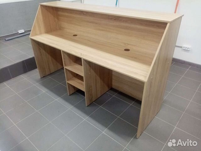 Стойка ресепшн, новая