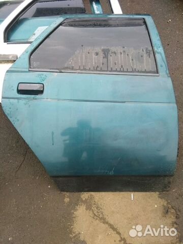 Задняя правая дверь Ваз 2110