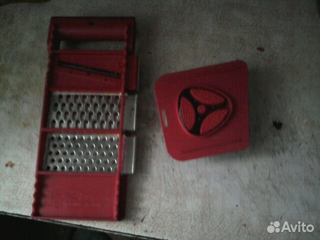 Тёрки для овощей красная и жёлтая