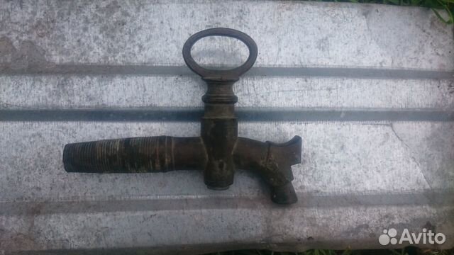 Кран для винной бочки