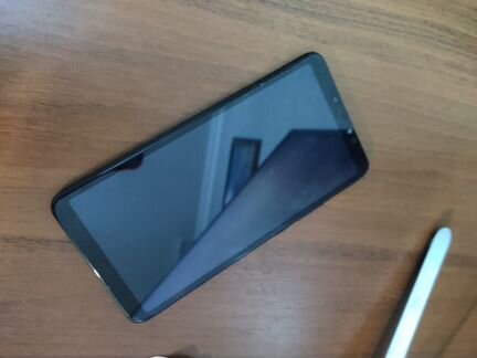 Телефон Xiaomi Mi Max 4/64