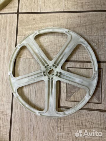 Шкив Electrolux Zanussi 1552330