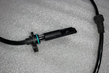 Датчик ABS передний левый правый Mercedes GLC X253