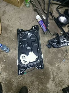 Стеклоподемник рендж ровер спорт дискавери 4