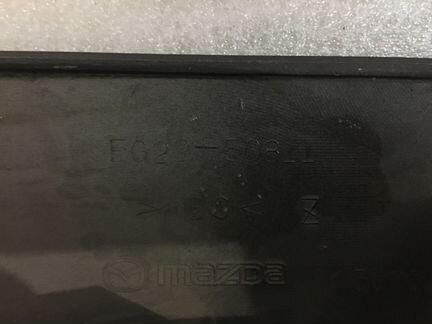 Накладка двери багажника Mazda CX 7 EG2250811