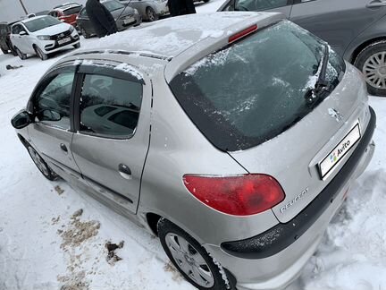 Peugeot 206 1.4 AT, 2006, 101 673 км