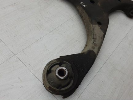 Рычаг передний правый Kia Magentis 2 MG G4KA 2007