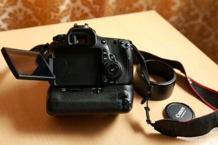 Фотоаппарат Canon EOS 60D body