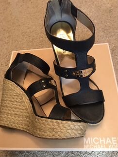 Босоножки Michael Kors