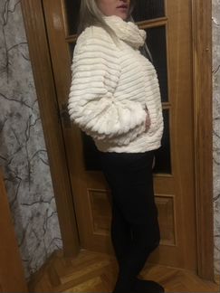 Шубка белая р.44-46 Мех Искусственный