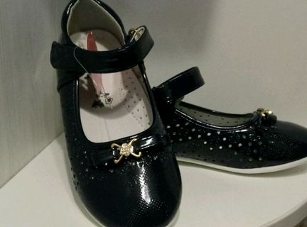 Новые туфли р-ры: 25-30