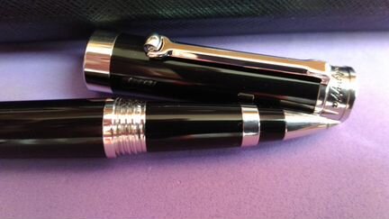 Ручка Montegrappa (Монтеграппа) parola-B-RB