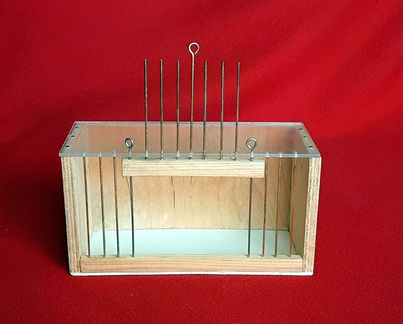 Маленькая клетка-переноска