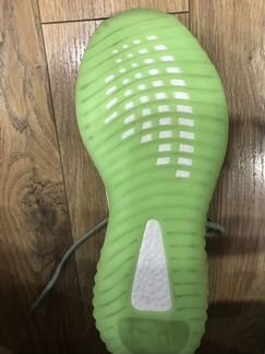 Кроссовки Adidas yeezy boost