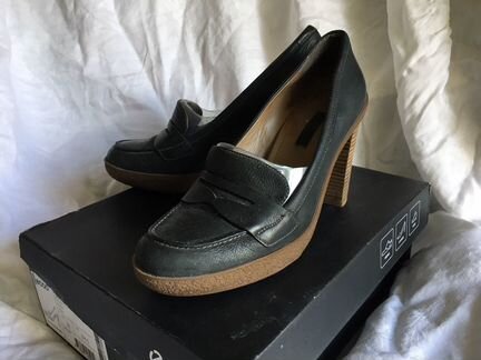 Кожаные туфли на каблуке Ecco