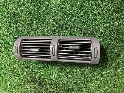 Снятие боковых дефлекторов и подрулевого переключателя w203 - YouTube