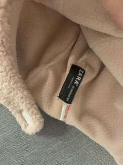 Шапка Zara с ушками